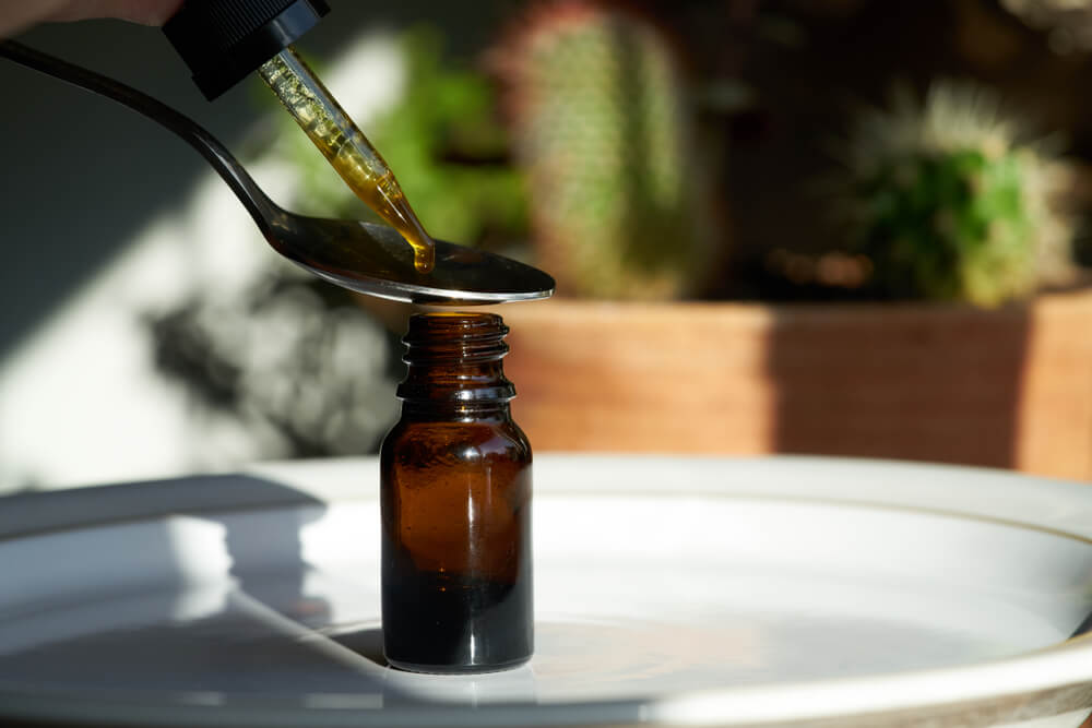 הכל במינונים: כמה CBD כדאי לצרוך? והאם יותר מידי CBD יכול ליצור נזק?