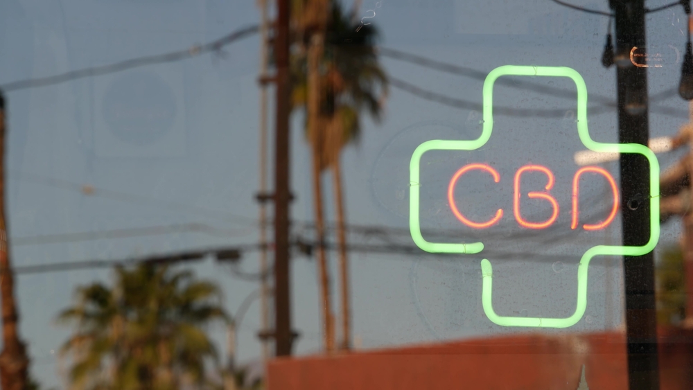 בארצות הברית CBD המופק מ'המפ' הפך לחוקי ברמה הפדרלית, אך כפוף לרגולציות מדינתיות